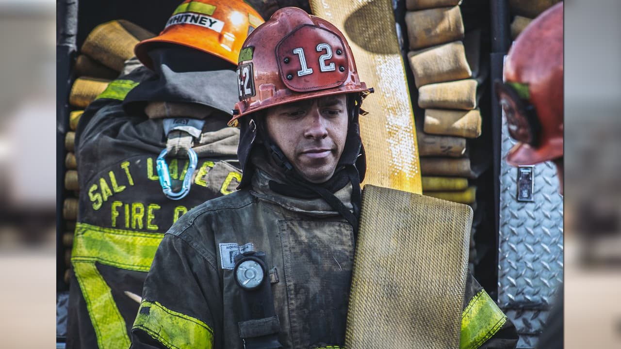 "Cuando uno es bombero no lo hace por el dinero o por la profesión o por nada más, uno lo hace porque de verdad siente la necesidad de ayudar".