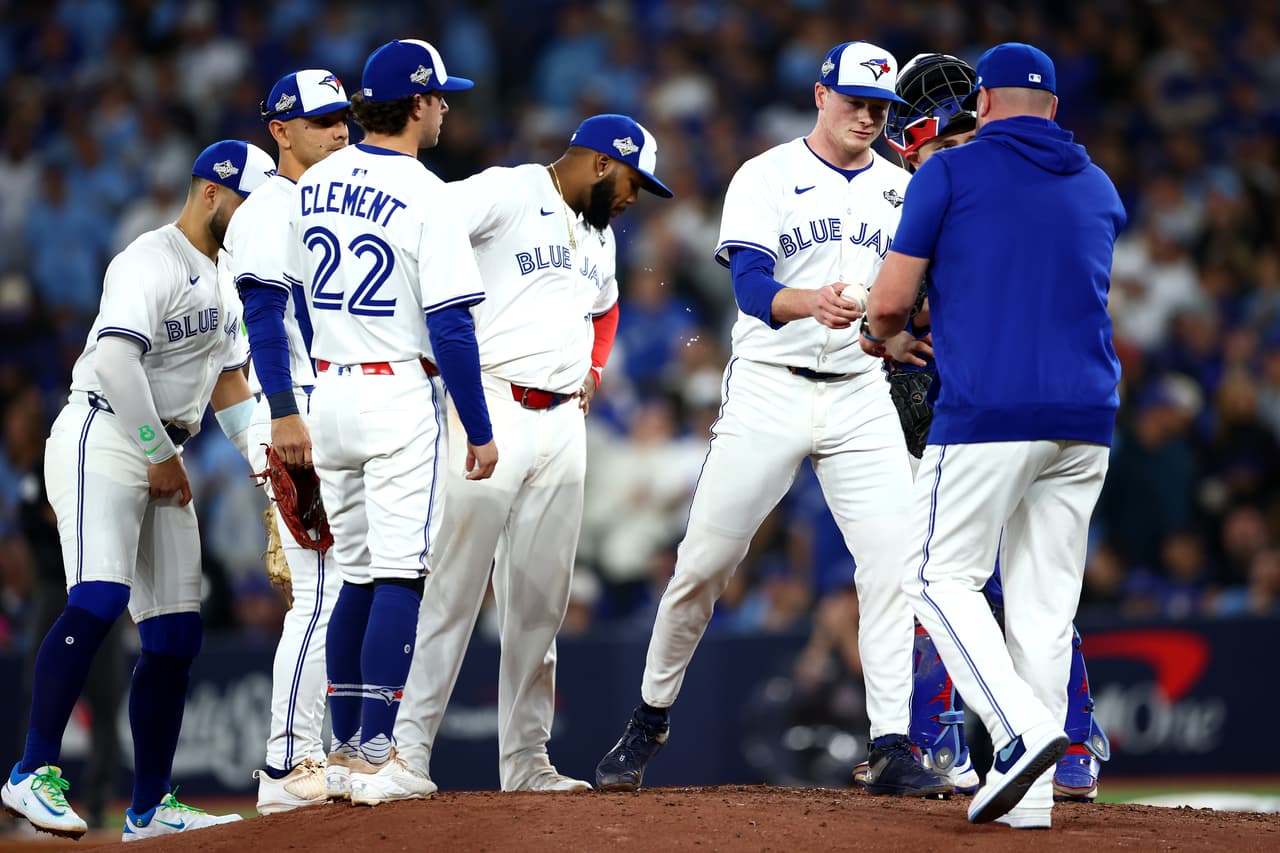 Louis Varland también fue retirado tras 0.2 entradas.