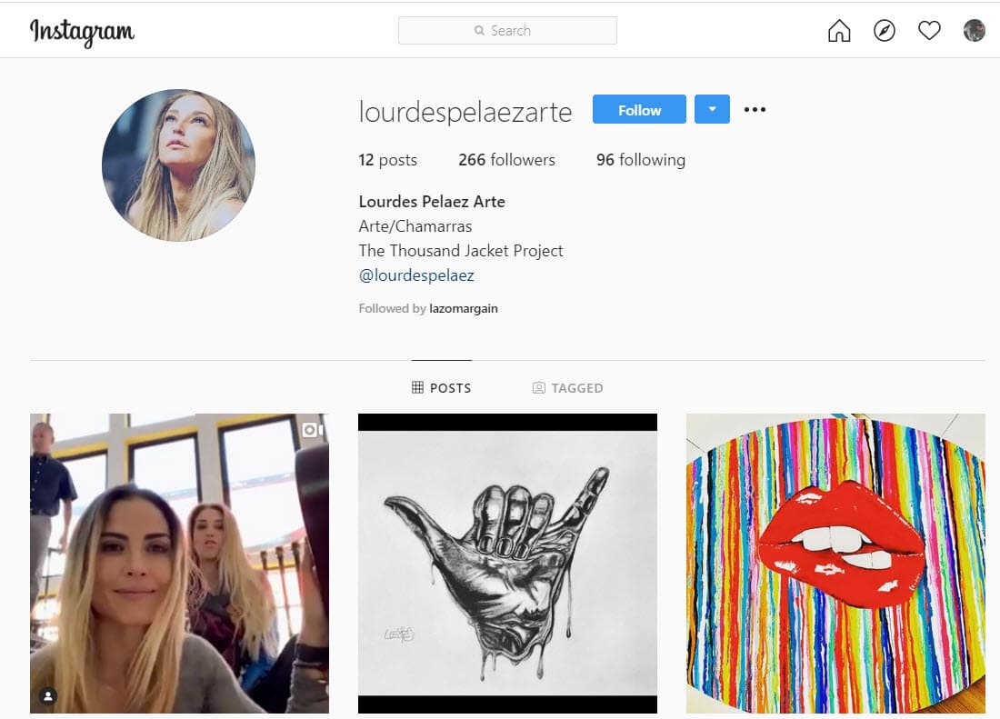 Mientras tanto, Lourdes Peláez tiene 43 años y lleva las relaciones púbicas de un restaurante en la capital jalisciense. Además, interviene chaquetas de manera artística en el proyecto
<b><a href="https://www.instagram.com/lourdespelaezarte/" target="_blank"> The Thousand Jacket Pocket. </a></b>
<br>