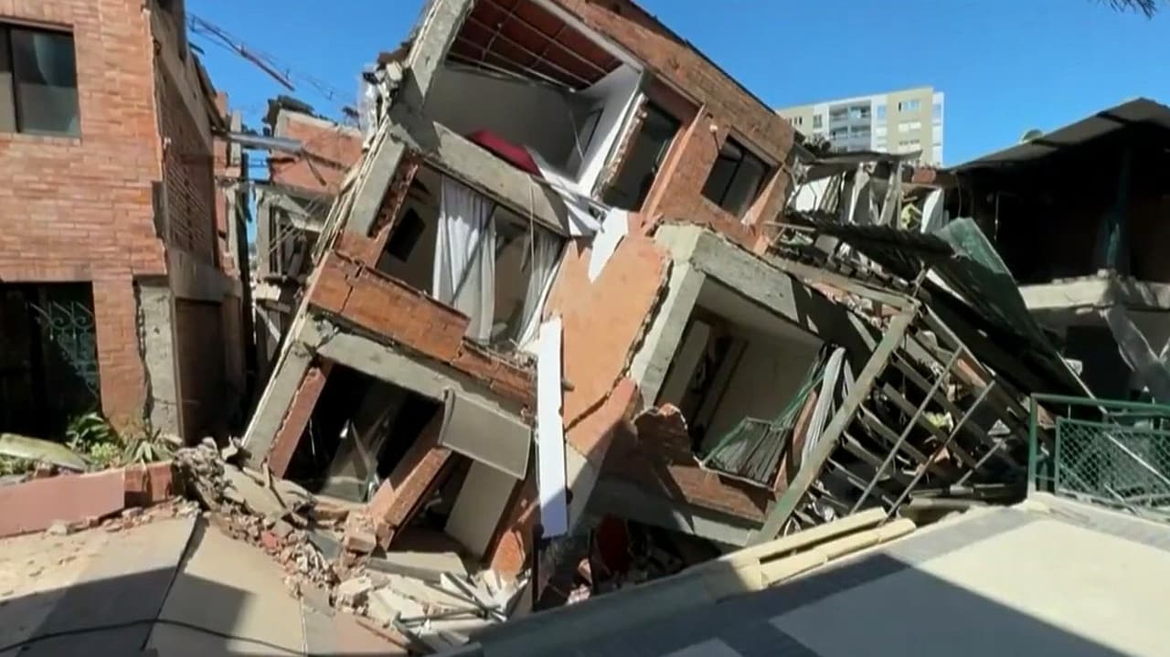 Análisis sobre la gestión del gobierno de Colombia tras el terremoto de 7.4 grados