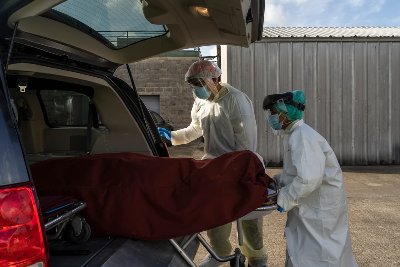 Texas reporta el día con más muertes por coronavirus desde el inicio de la pandemia