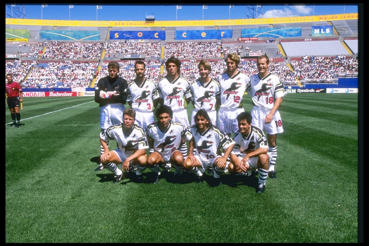Dallas Burn debutó con la MLS en 1996 y tuvo la oportunidad de ver en acción a Hugo Sánchez. El equipo, ahora llamado FC Dallas, tiene la academia de fútbol más organizada y exitosa de la MLS y son los actuales campeones del Supporters’ Shield y la Copa Abierta.