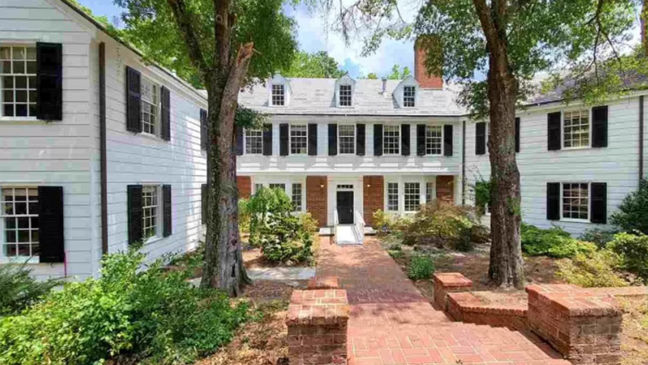 Ponen a la venta en $1,9 millones una mansión que Netflix volvió famosa por un asesinato