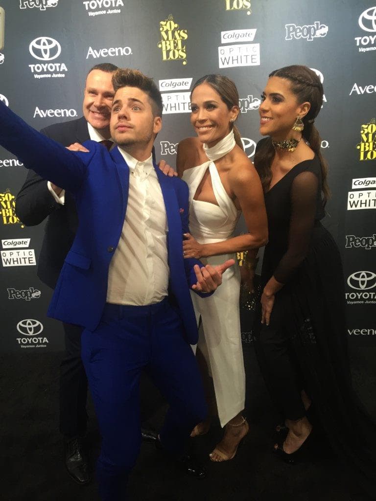 Nuestros conductores lucieron bellos y felices como siempre.