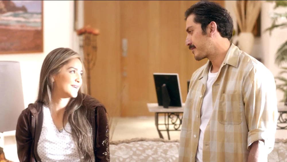 Cuando se enteró que tenía un pretendiente se puso como loca.