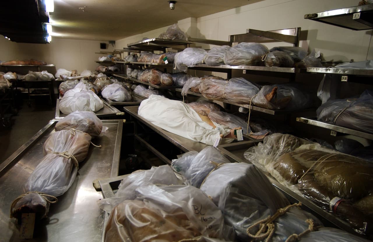 Morgue de L.A. acumula 180 cadáveres sin procesar