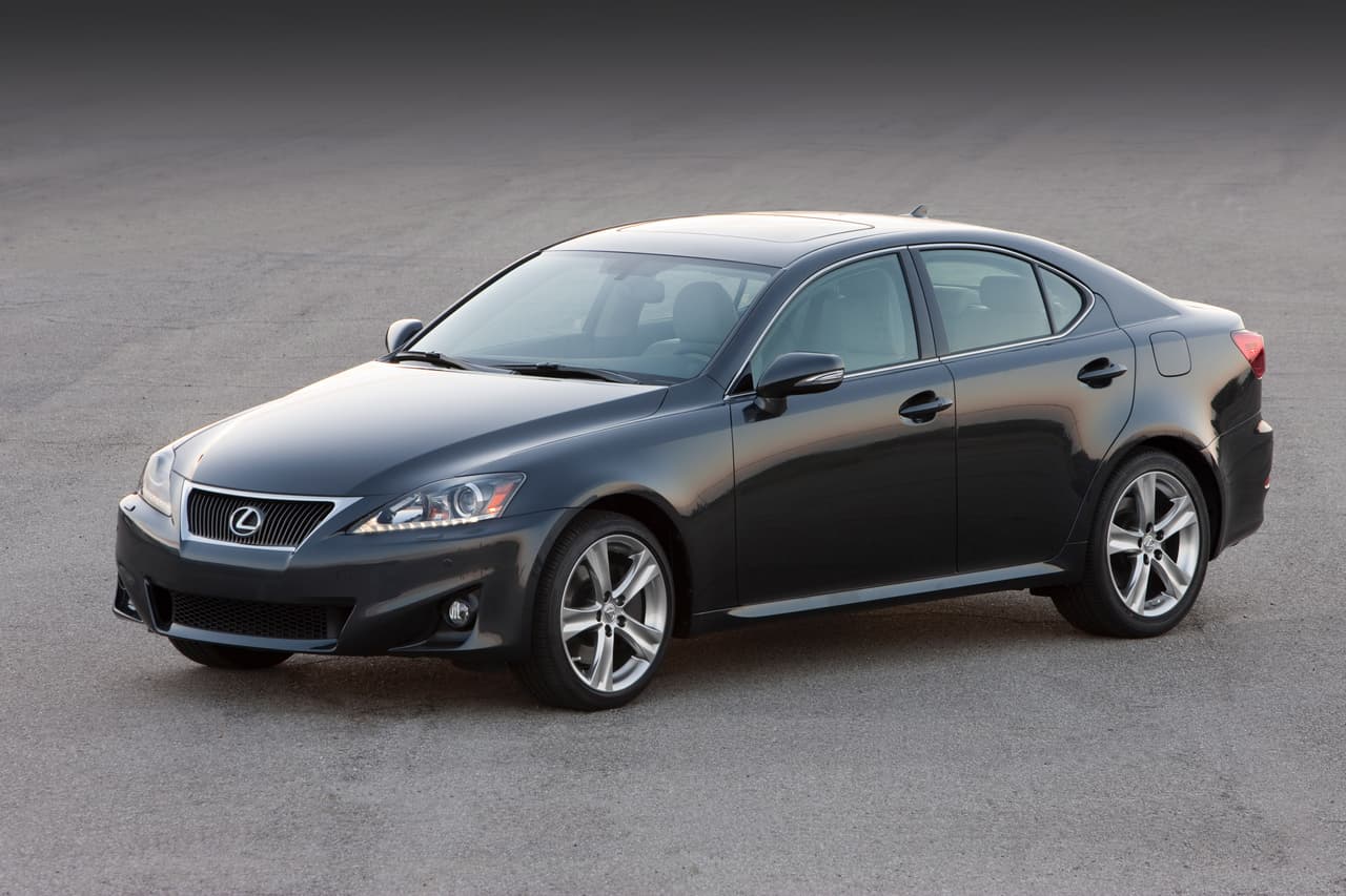<b>Lexus IS 350 (2010 – 2013)</b>
