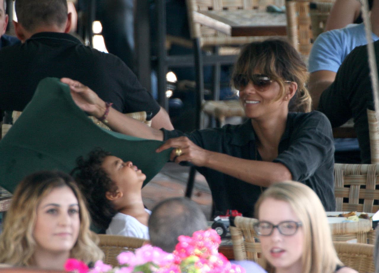 Bueno, ya... a comer.