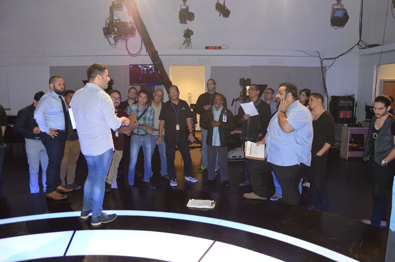 Así transcurrieron parte de las grabaciones del especial con Silverio Pérez y Suzette Bacó.