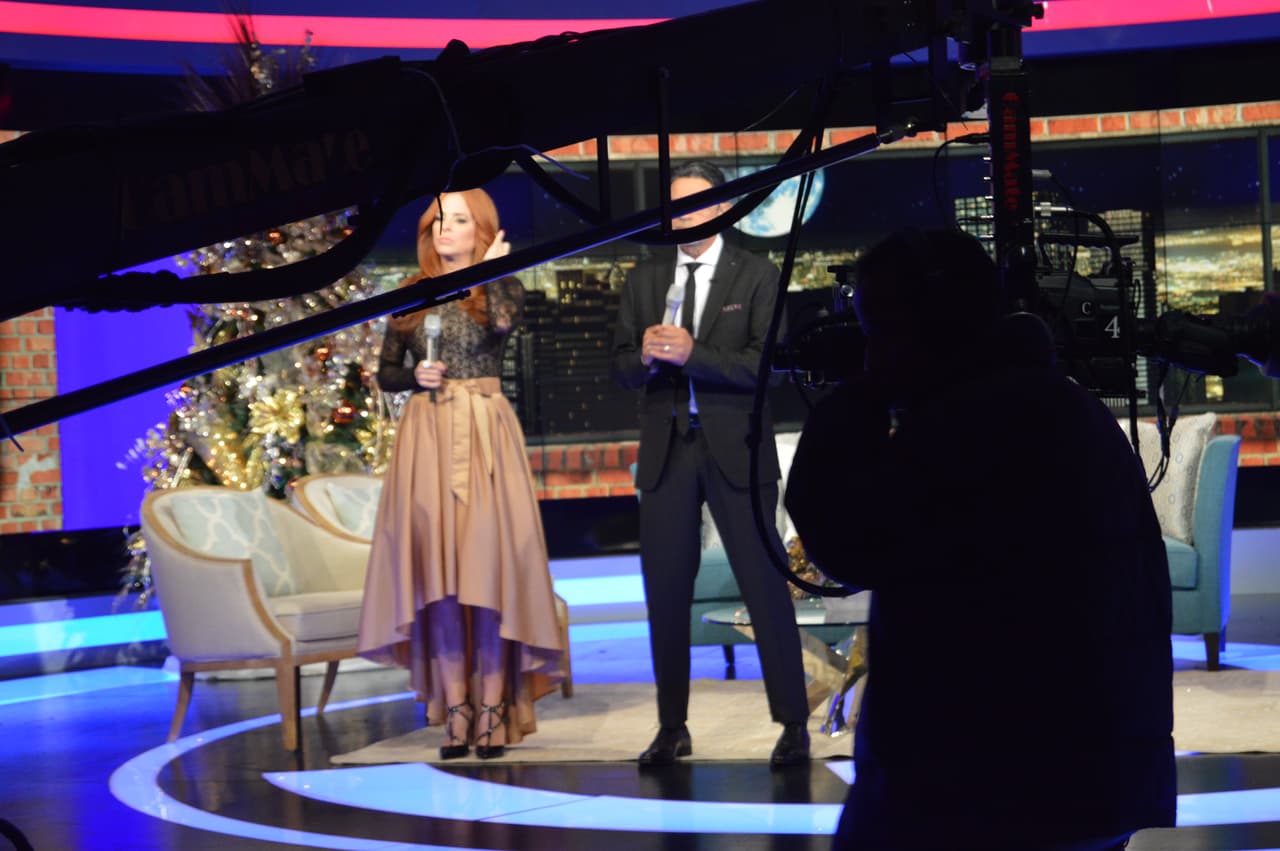 Así transcurrieron parte de las grabaciones del especial con Silverio Pérez y Suzette Bacó.