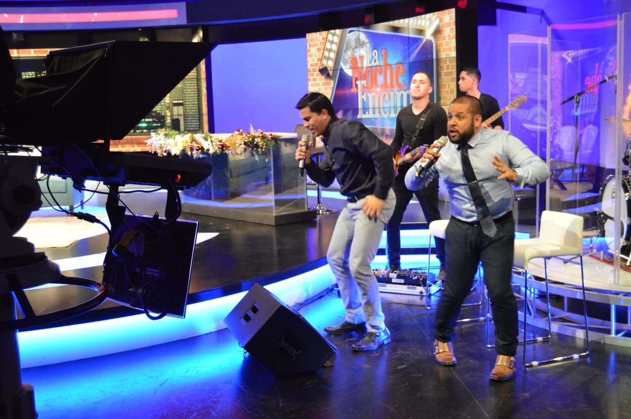 Así transcurrieron parte de las grabaciones del especial con Silverio Pérez y Suzette Bacó.