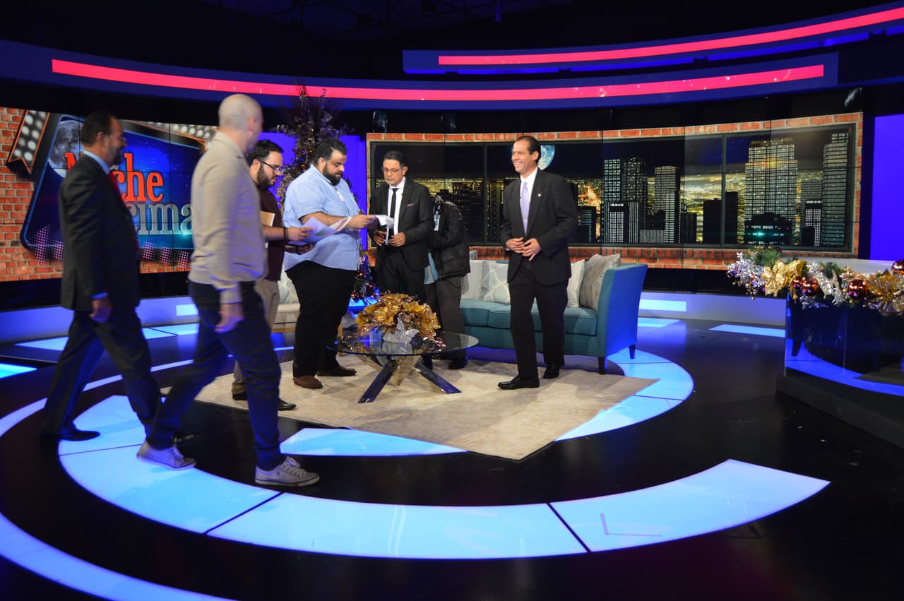 Así transcurrieron parte de las grabaciones del especial con Silverio Pérez y Suzette Bacó.