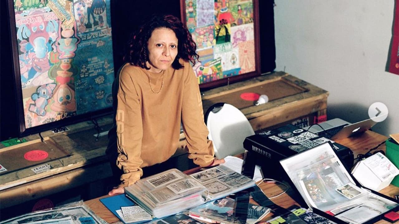 "Veteranas y Rucas", la cuenta de Instagram que se convirtió en un archivo de la juventud hispana de los 90's