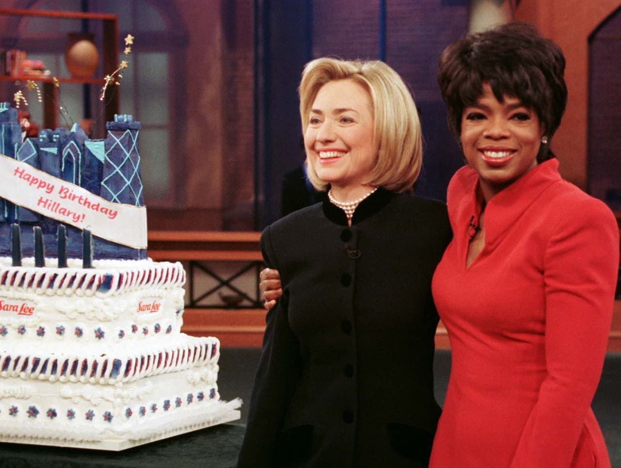 La celebración se extendió hasta el otro día cuando festejó su cumpleaños 50 en vivo, durante el programa de televisión de Oprah Winfrey.