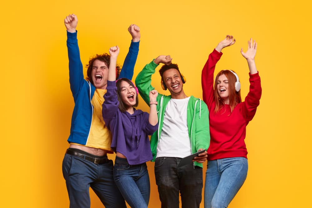 <b>Júpiter en Leo</b>
<br>Vas a tener esa personalidad vibrante que todos admiran. Eres exuberante por naturaleza y simplemente cuando apareces en un lugar todos te siguen pues tu presencia impacta.
<br>