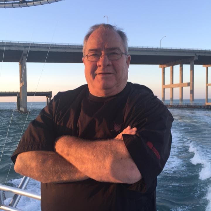 Howard Hale Cassady de 71 años.