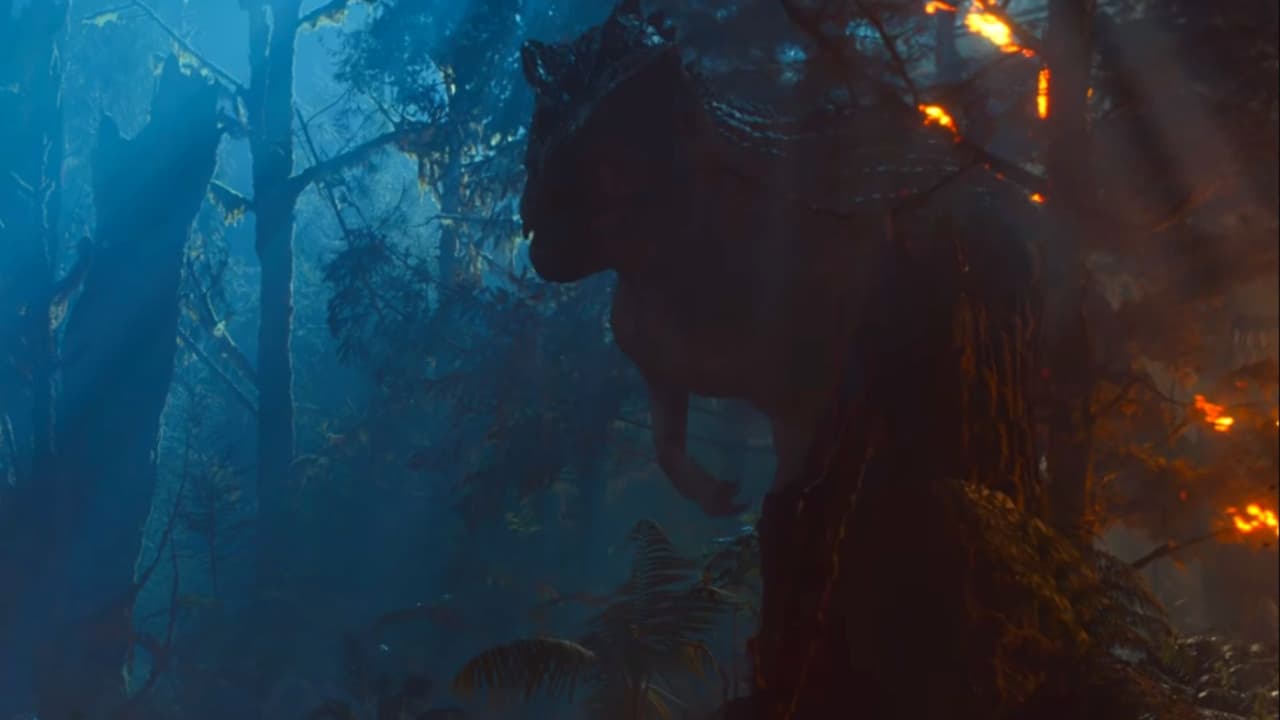 <b>Giganotosaurus</b>
<br>El nombre de la criatura lo dice todo, es la más grande que se ha visto de los depredadores bípedos y en el tráiler aparece frente al elenco de esta trilogía de ‘Jurassic World’ y el original de la película ‘Jurassic Park’ de 1993.
<br>
<br>Vivió a mediados del periodo Cretácico hace unos 97 millones de años y puede alcanzar 41 pies de largo desde la cabeza a la cola y pesaba hasta 8.8 toneladas.
<br>