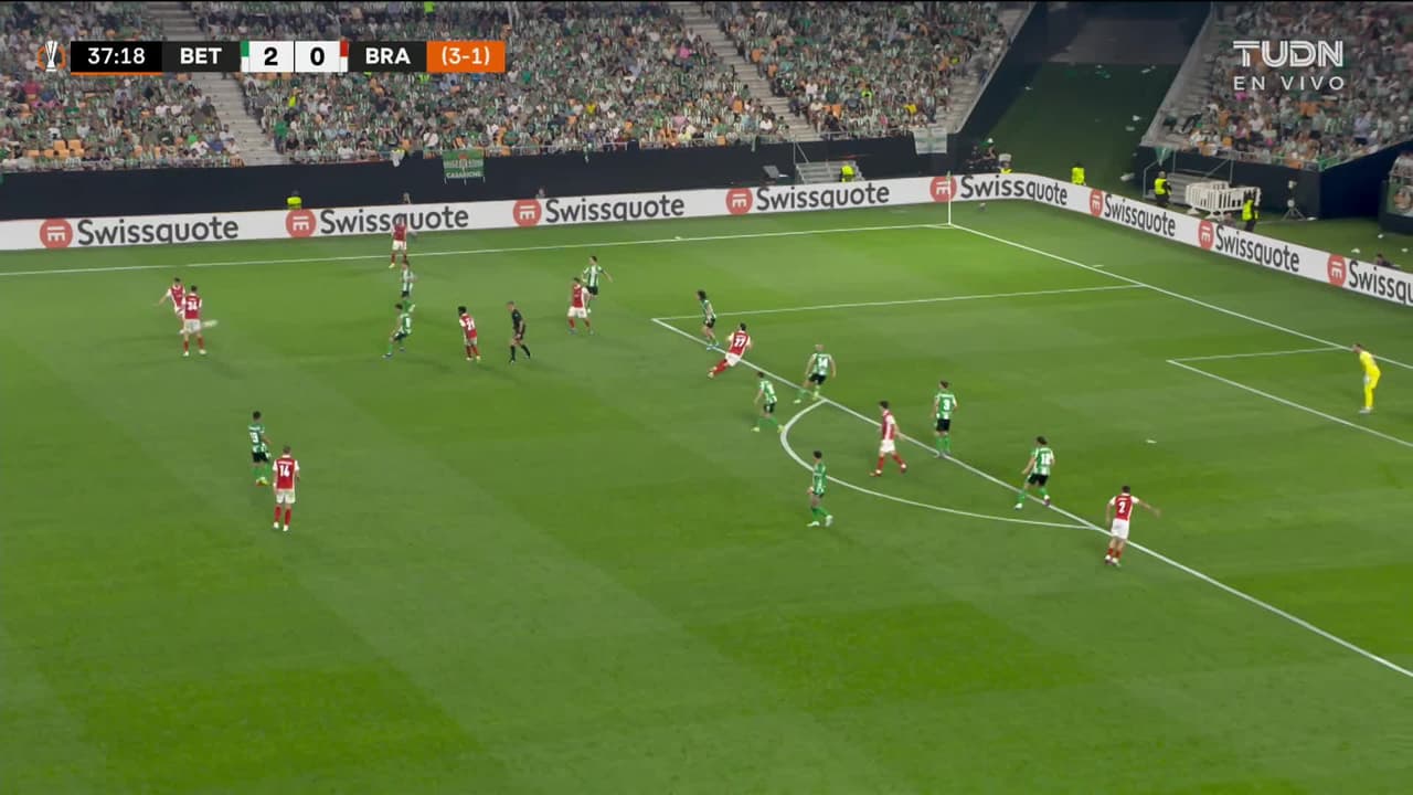 ¡GOL!  anota para Sporting Braga. Pau Víctor
