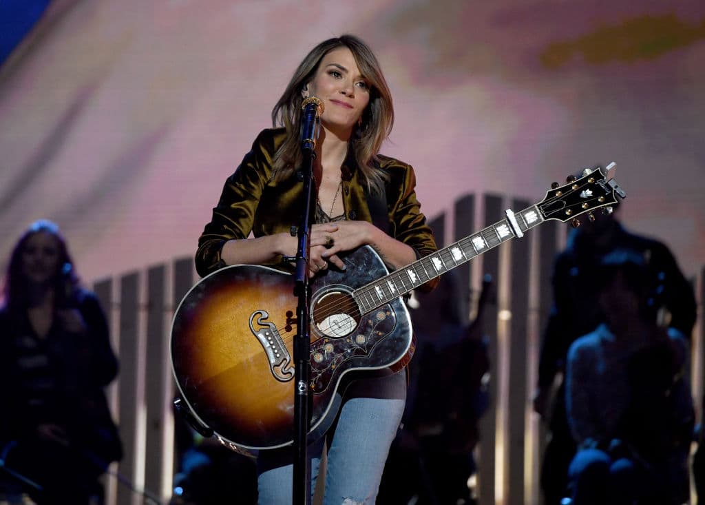 Kany García hará lo posible para enamorar a los espectadores con su cautivante voz.