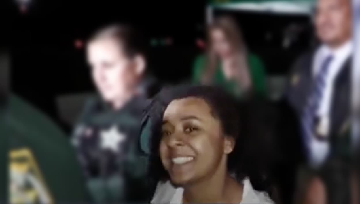 Madre acusada de asesinar a su hija en Kissimmee no podría enfrentar juicio, advierten sus abogados