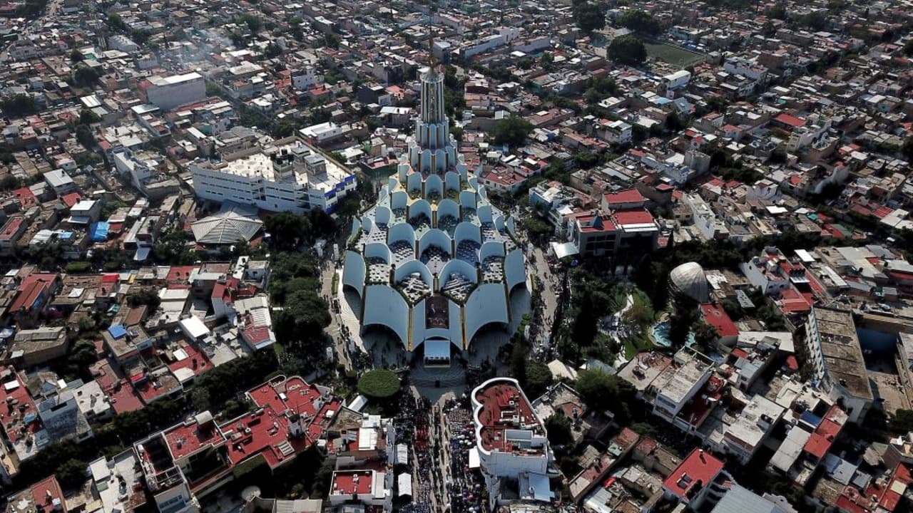 Denunciantes aseguran que hay habitaciones privadas debajo del templo de la iglesia La Luz del Mundo en México