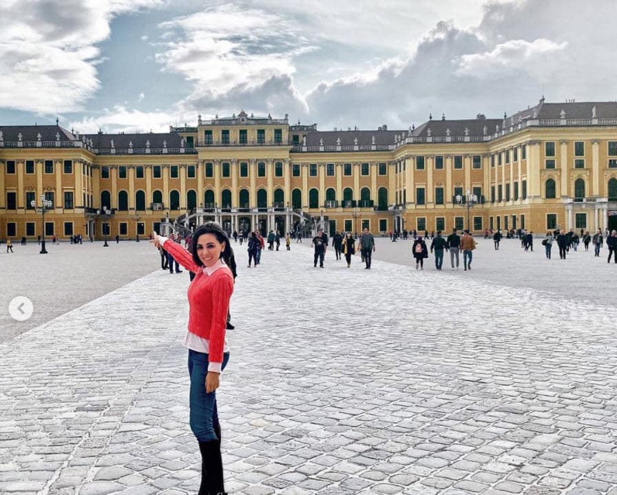 Se trata de 
<b><a href="https://www.instagram.com/hannajaff/" target="_blank">Hanna Jaff</a></b>, de 33 años, conocida en México por pertenecer a la alta sociedad de ese país. 
<br>