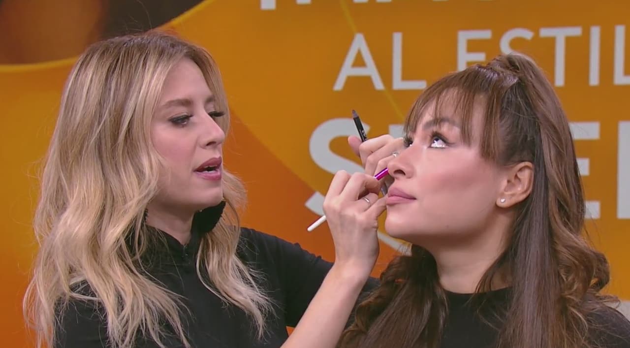 “Automáticamente el ojo queda rasgado pero no tan chico, da la ilusión óptica de que el ojo es más grande”, concluyó Mariela Bagnato.
<br>