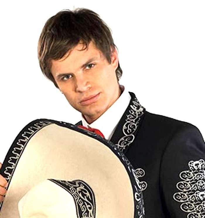 "La Hija Del Marichi" le abrió las puertas y lo convirtió en uno de los actores favoritos del público.