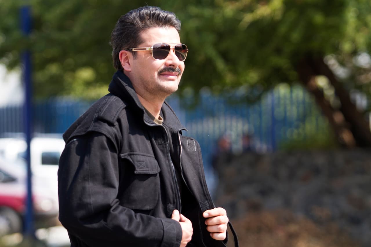 En 
<b><a href="http://www.univision.com/series/la-piloto">'La piloto'</a></b>, el 
<b>coronel Santamaría</b> tenía todo listo para sacar a 
<b><a href="http://www.univision.com/series/la-piloto/livia-brito-es-yolanda-en-la-piloto">Yolanda</a></b> de la cárcel y hacerla nuevamente su prisionera.