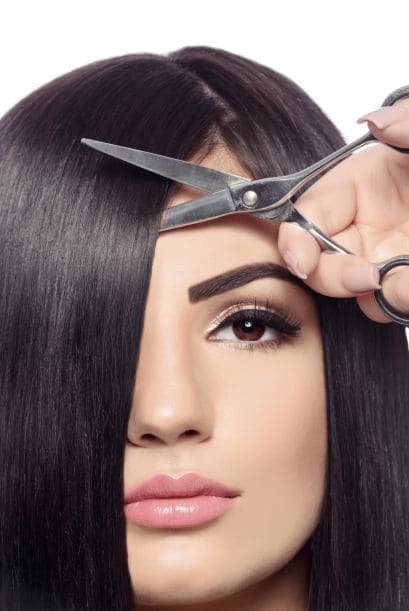 Seguro has escuchado alguna vez que cortarse el cabello con luna creciente o cepillárselo 100 veces por día, podía hacer que creciera más rápido.