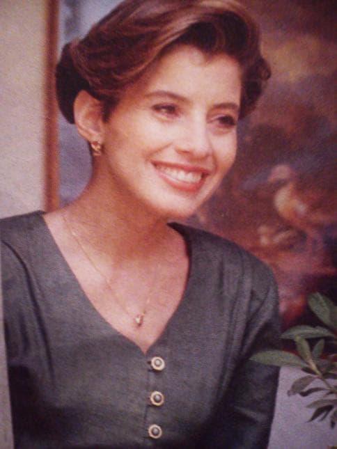 Aunque Patricia Pereyra realizó un gran número de telenovelas en la década de 1980 como 'Carmín' (1985), 'Vivir un poco' (1985), 'Pobre juventud' (1986) y 'Teresa' (1989), con su papel en 'Capricho' (1993) demostró su capacidad interpretativa. La odiosa Raquel asombró al público por las maldades que ejecutó junto a Diana Bracho con el fin de perjudicar a Victoria Ruffo.