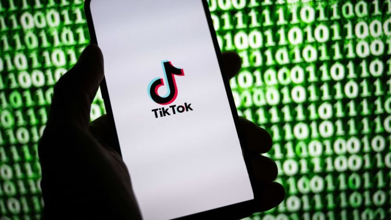 ¿Cómo ganar dinero con TikTok y comenzar a monetizar tu cuenta? Te lo contamos