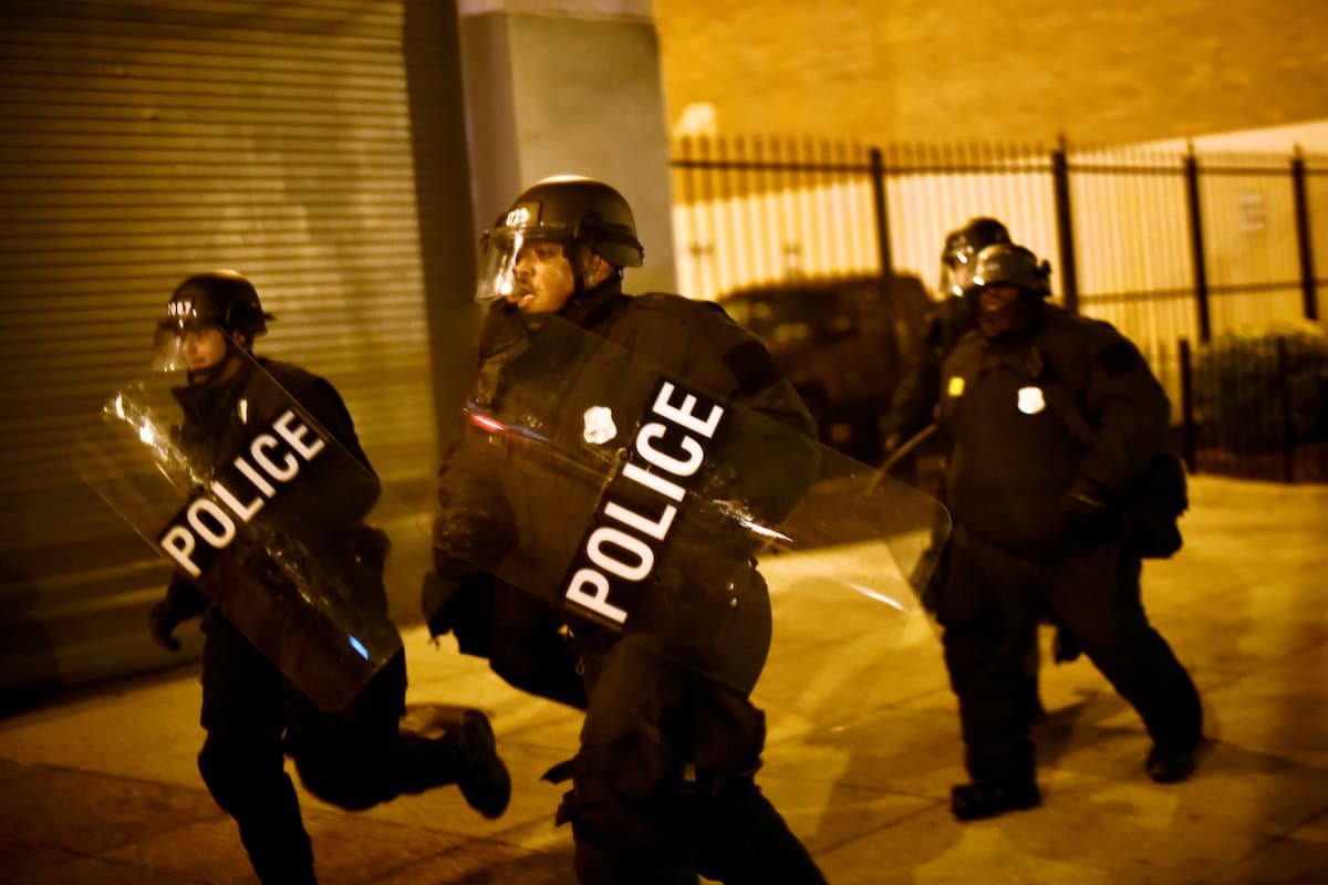 Acción policial tras la búsqueda de manifestantes en Washington D.C.