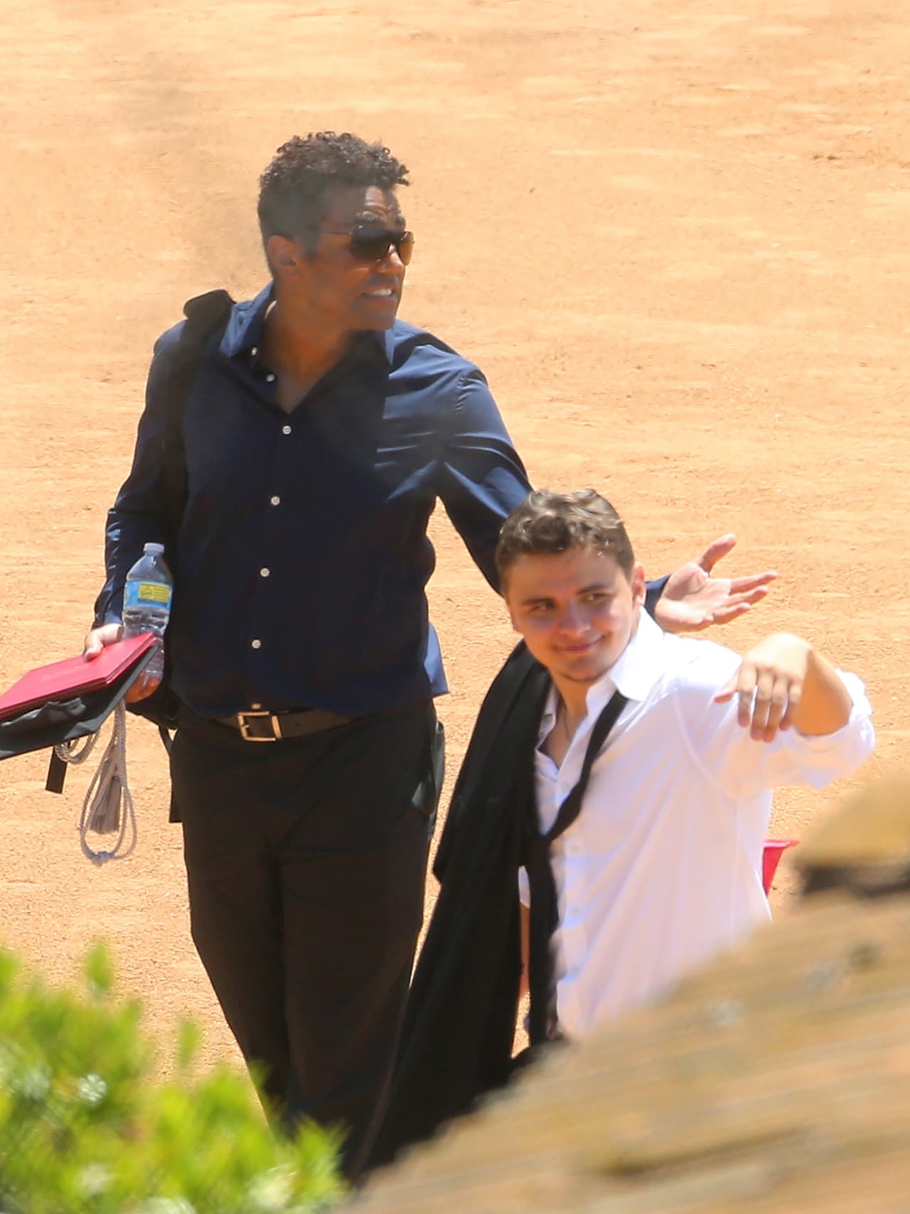 Mientras su tí TJ Jackson posteó: "Prince, te has convertido en un joven increiblemente especial. No puedo expresar lo orgulloso que estoy".