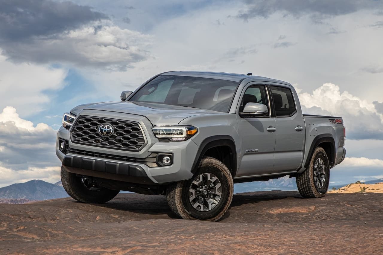 <h3 class="cms-H3-H3"><b>11. Toyota Tacoma</b></h3>
<br>
<br>252,520 unidades vendidas durante 2021.
<br>
<br>Comparado al 2020, las ventas de la Toyota Tacoma aumentaron un 6%. La Tacoma se posiciona en lo más alto del segmento de las pickups medianas.
<br>