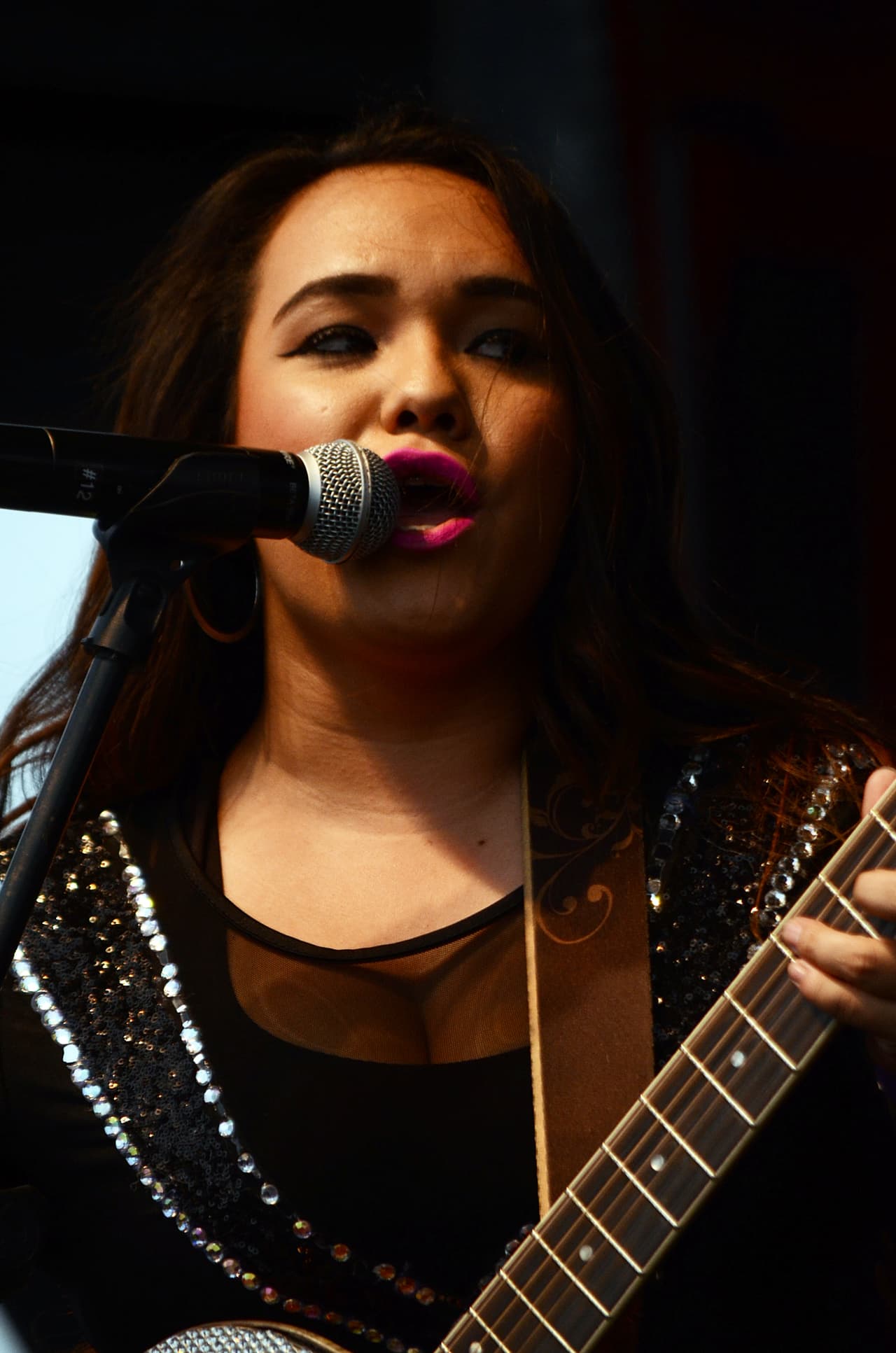 Con su talento y belleza prendieron la fiesta callejera del Latin GRAMMY