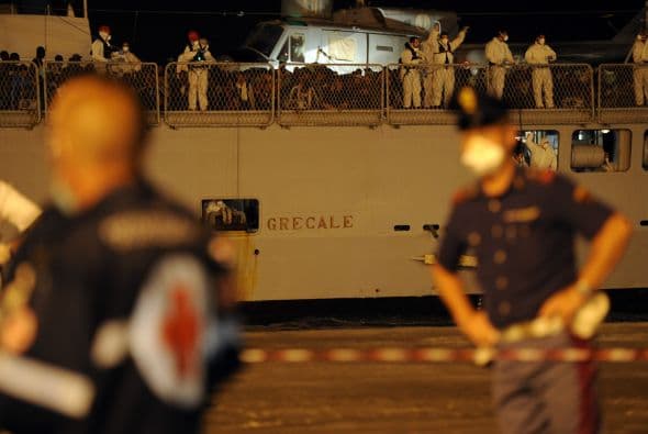 Otras decenas permanecen desaparecidas al naufragar las embarcaciones en las que navegaban desde el norte de África.