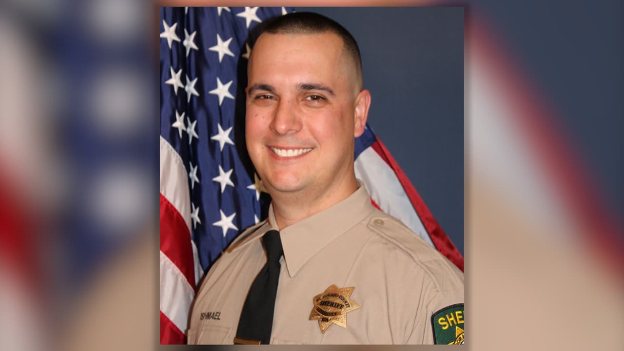 Realizan emotiva ceremonia para despedir al oficial Brian Ishmael en Roseville