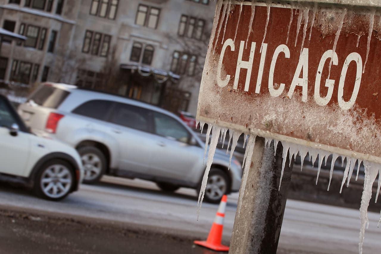 El 13 de diciembre se suspendieron los 1,500 vuelos que despegaban o aterrizaban en los aeropuertos de la ciudad.