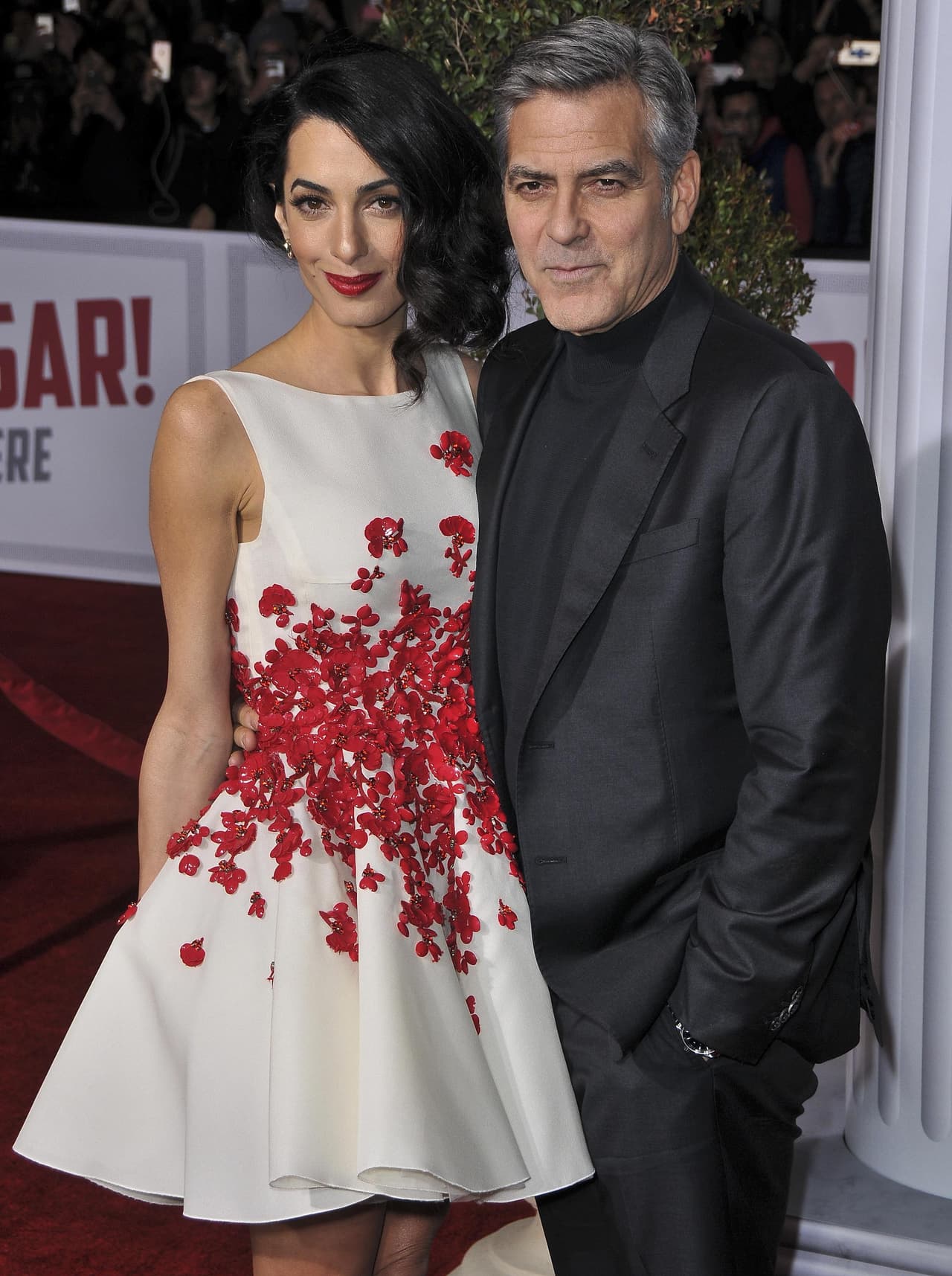 Además, tirando los rumores también del embarazo.