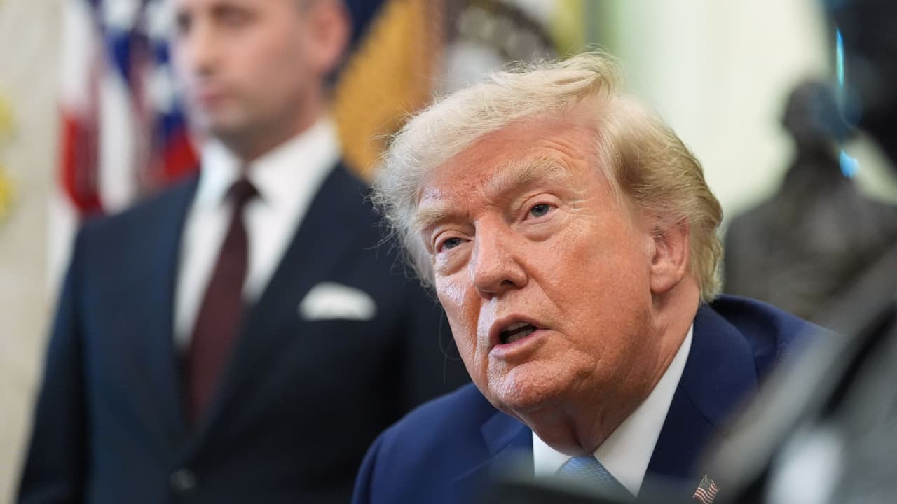"Hay gente creando negocios en torno a ello": Trump al hablar sobre nuevas restricciones a la ciudadanía por nacimiento