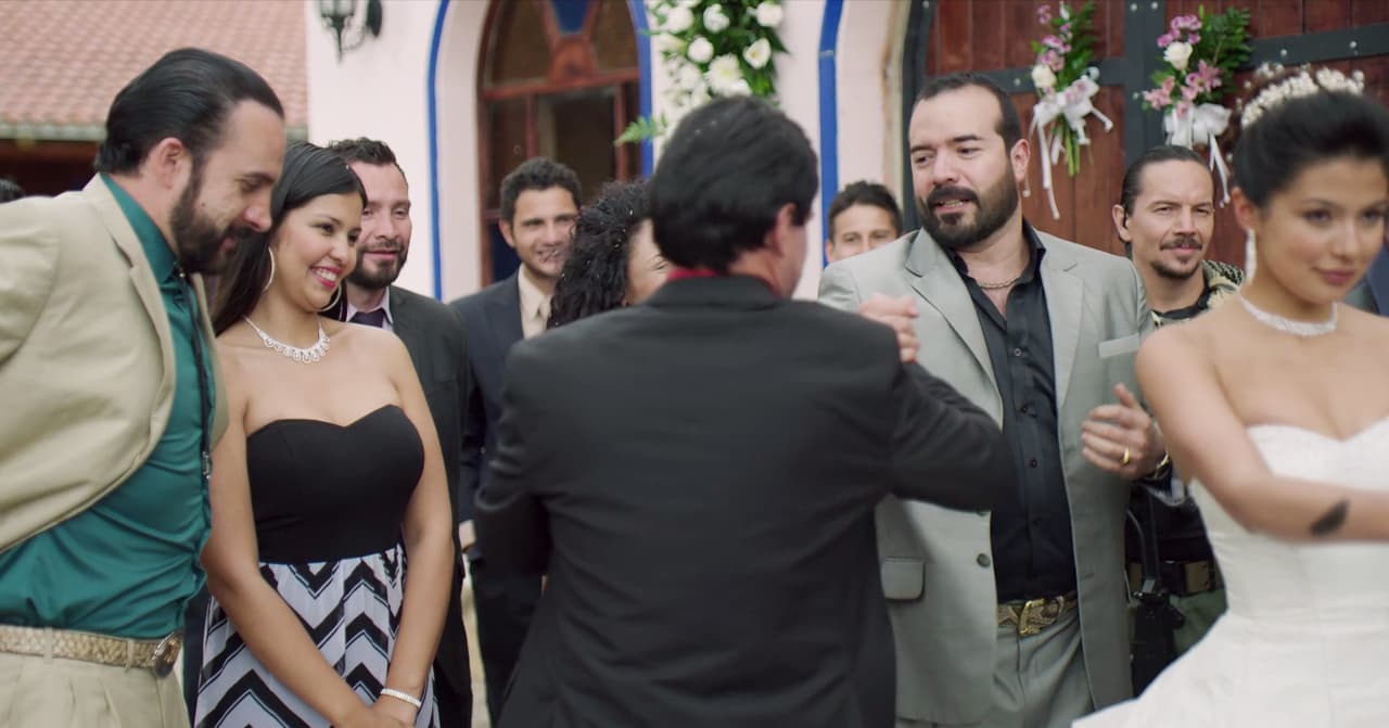 'El Arriero' también estuvo presente para abrazar a los novios. Por supuesto, los GAFES estuvieron en todo momento para acompañar a su patrón y para cuidarlo.