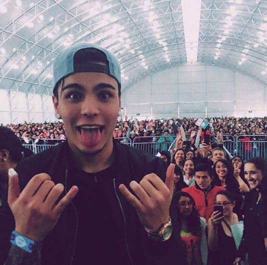 Hasta la fecha, tiene más de cinco millones de seguidores en Instagram. En Youtube tiene dos canales, en el principal tiene más de cuatro millones de suscriptores, y en el segundo se está acercando a los 650 mil suscriptores.