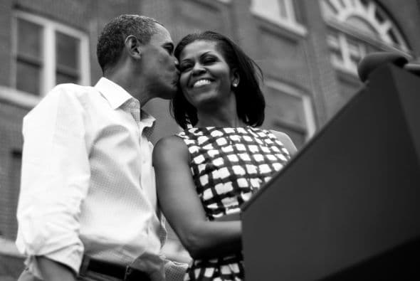 Michelle Obama, de 48 años, que se define como "Mamá en jefe" y es activista contra la obesidad, es una de las grandes bazas de las que goza su marido Barack Obama, reelegido el martes para un segundo mandato.