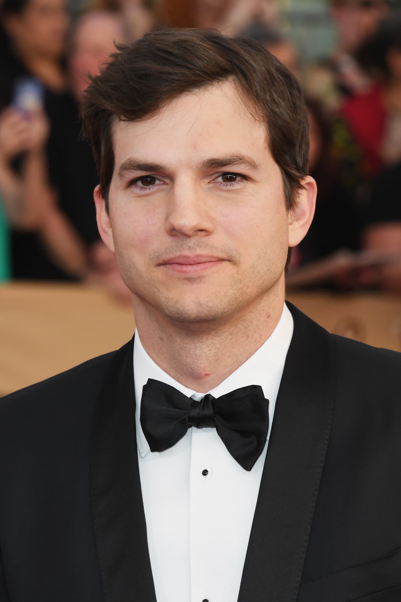 Ashton Kutcher, IQ 160