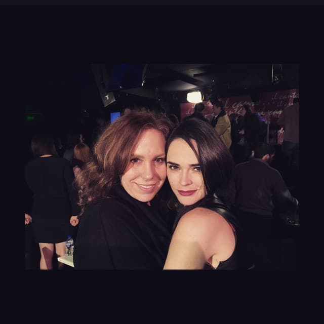 Pero fuera de cámaras, ¡Fabiola y Azela hicieron una gran amistad!