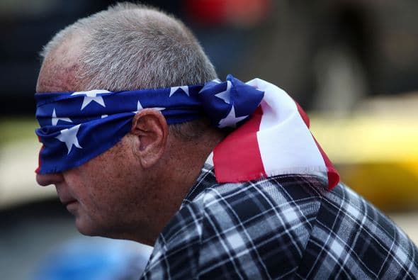 Día del Trabajador: En Nueva York, y en otras partes del país, miles de personas salieron a marchar por las calles por una reforma migratoria así como en defensa de los derechos de los trabajadores y salarios justos.