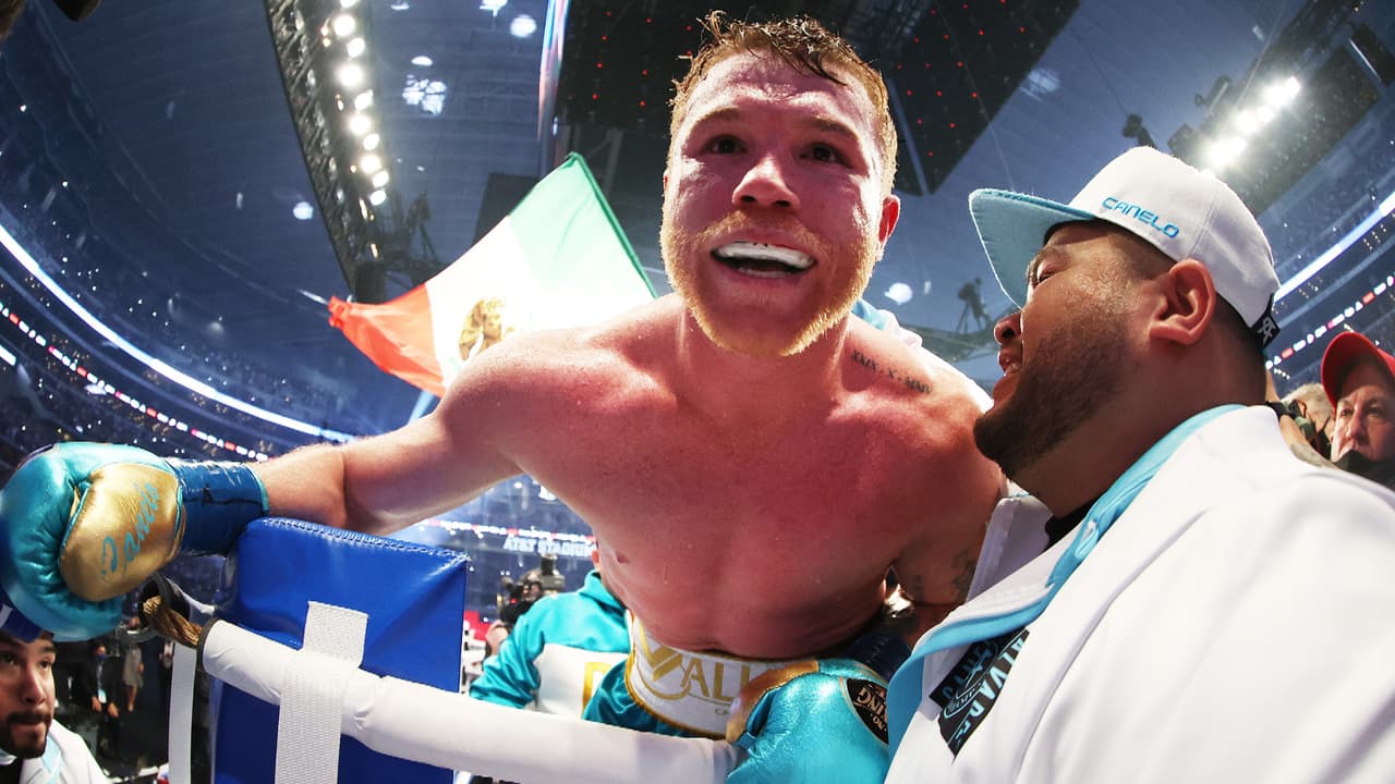 Los ánimos se calentaron en la grada durante Canelo-Saunders