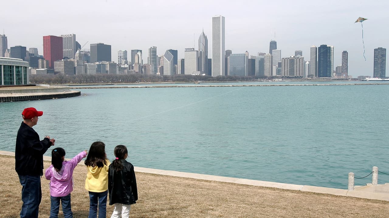 Indiana podría entrar mañana en la lista de cuarentena obligatoria para viajeros por COVID–19