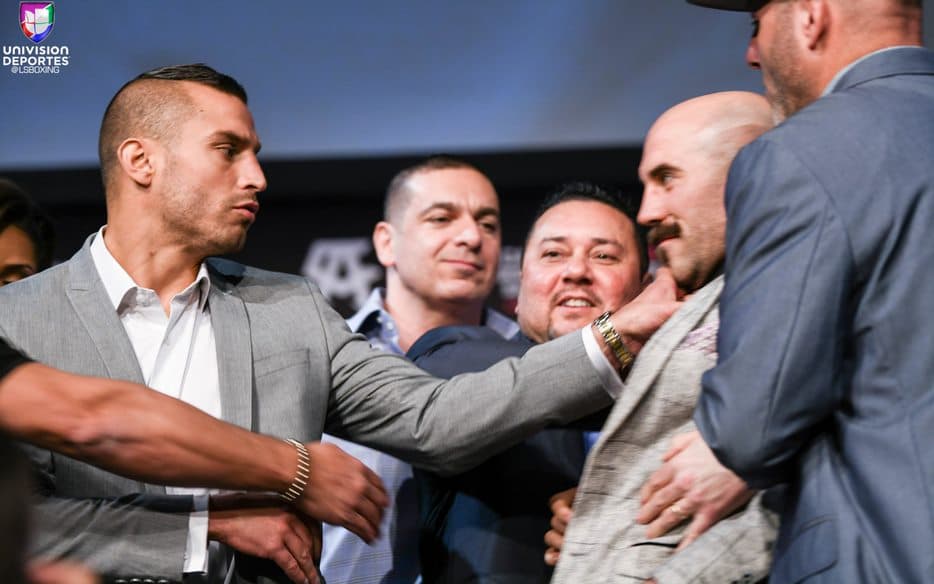 Ambos pugilistas prometieron destruirse y el tono de este combate se sintió en la presentación.